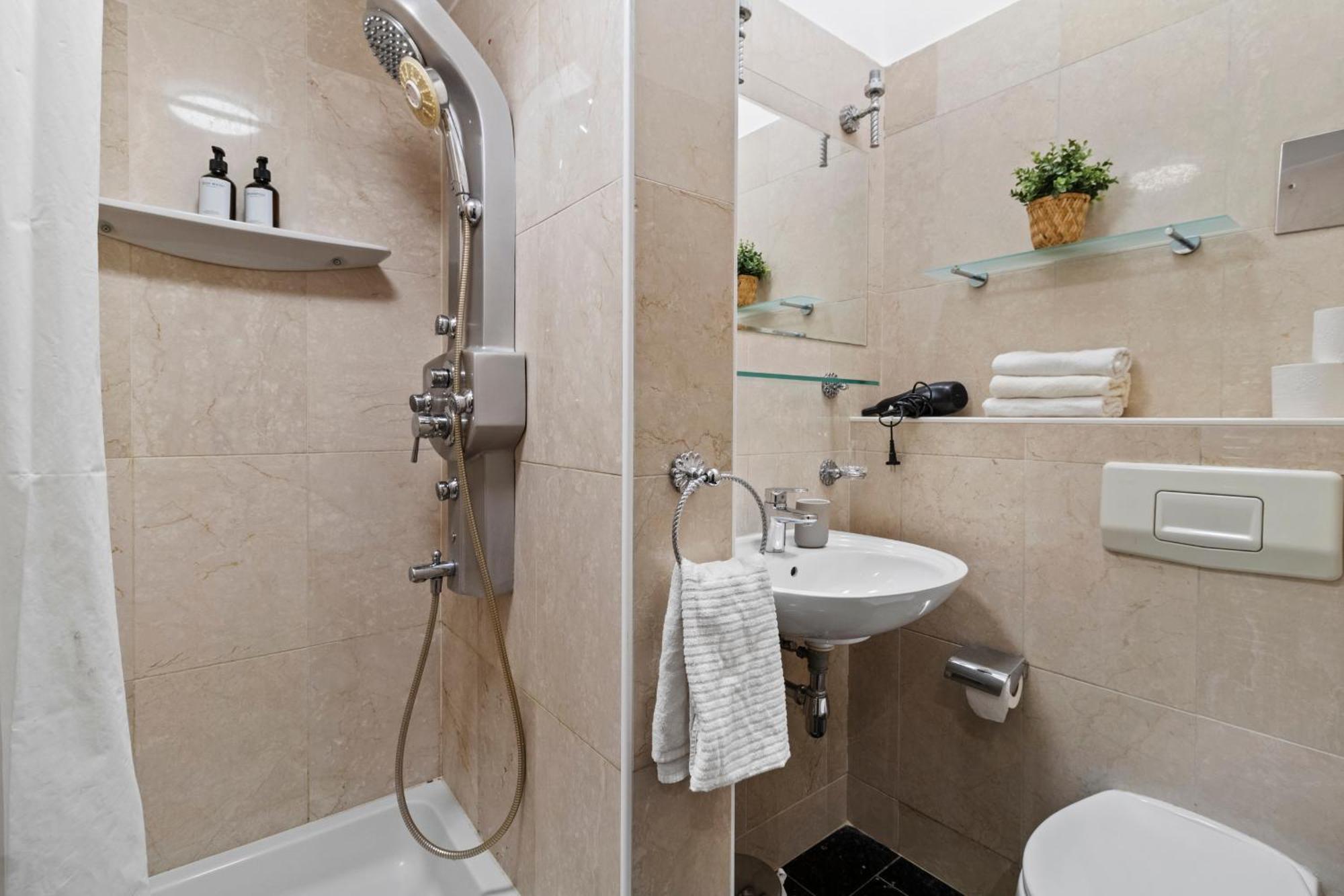 Chic Vienna Apartment Esterno foto